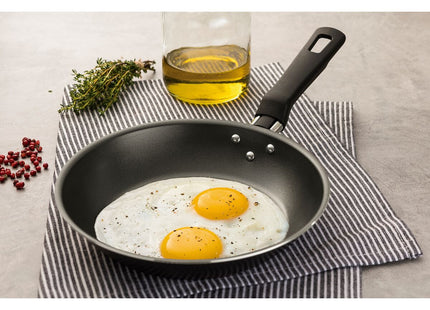 Sartén Tramontina Loreto en Aluminio con Revestimiento Interno y Externo Antiadherente Starflon Max y Mango Baquelita 20 cm 0.8 L Grafito
