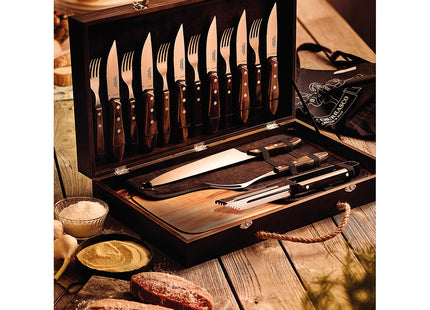 Kit para asado Tramontina con Cubiertos Jumbo de Acero Inoxidable, Mango Castaño Polywood con Tabla y Estuche de Madera, 17 piezas.