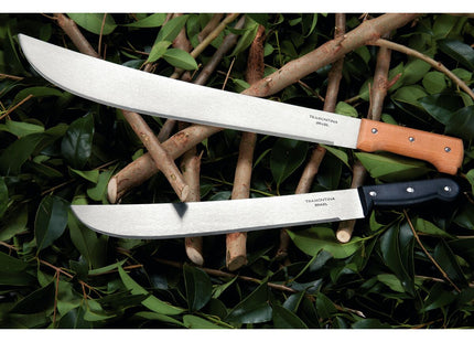 Machete Tramontina con Lámina en Acero al Carbono y Mango de Polipropileno Negro 16"
