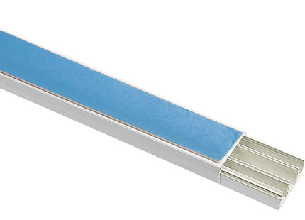 Canaleta 40 x 20 x 2000 mm Tramontina Blanca con Divisoria y Cinta Doble Faz