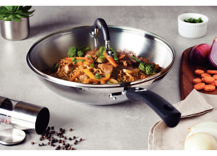 Wok Tramontina Astro Silicone de Acero Inoxidable con Fondo Triple y Tapa de Vidrio 28 cm 3.3 L