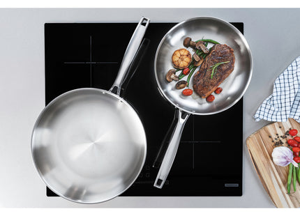 Sartén Tramontina Grano de acero inoxidable con cuerpo triple y mango 30 cm 3.4 L