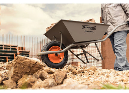 Carretilla de mano Extraforte Tramontina con Caja Reforzada Metálica Gris 65 L, Brazo Metálico e Llanta con Cámara