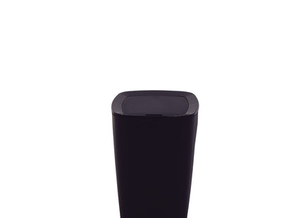 Basurero Tramontina Urban en Polipropileno Negro con Tapa Click 6.5 L