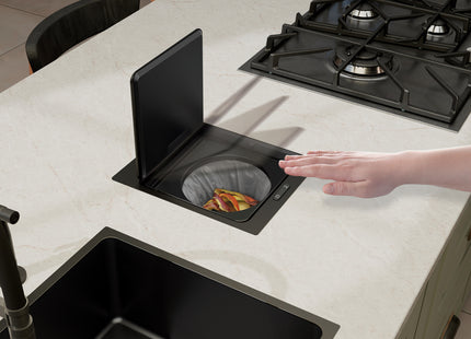 Basurero de empotrar con sensor Tramontina Design Collection de acero inoxidable black matte con balde plástico de 5 L